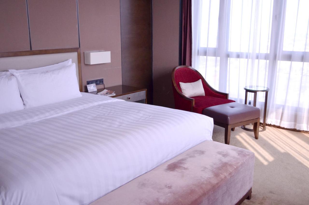 The Qube Hotel Shanghai Xinqiao Exterior foto