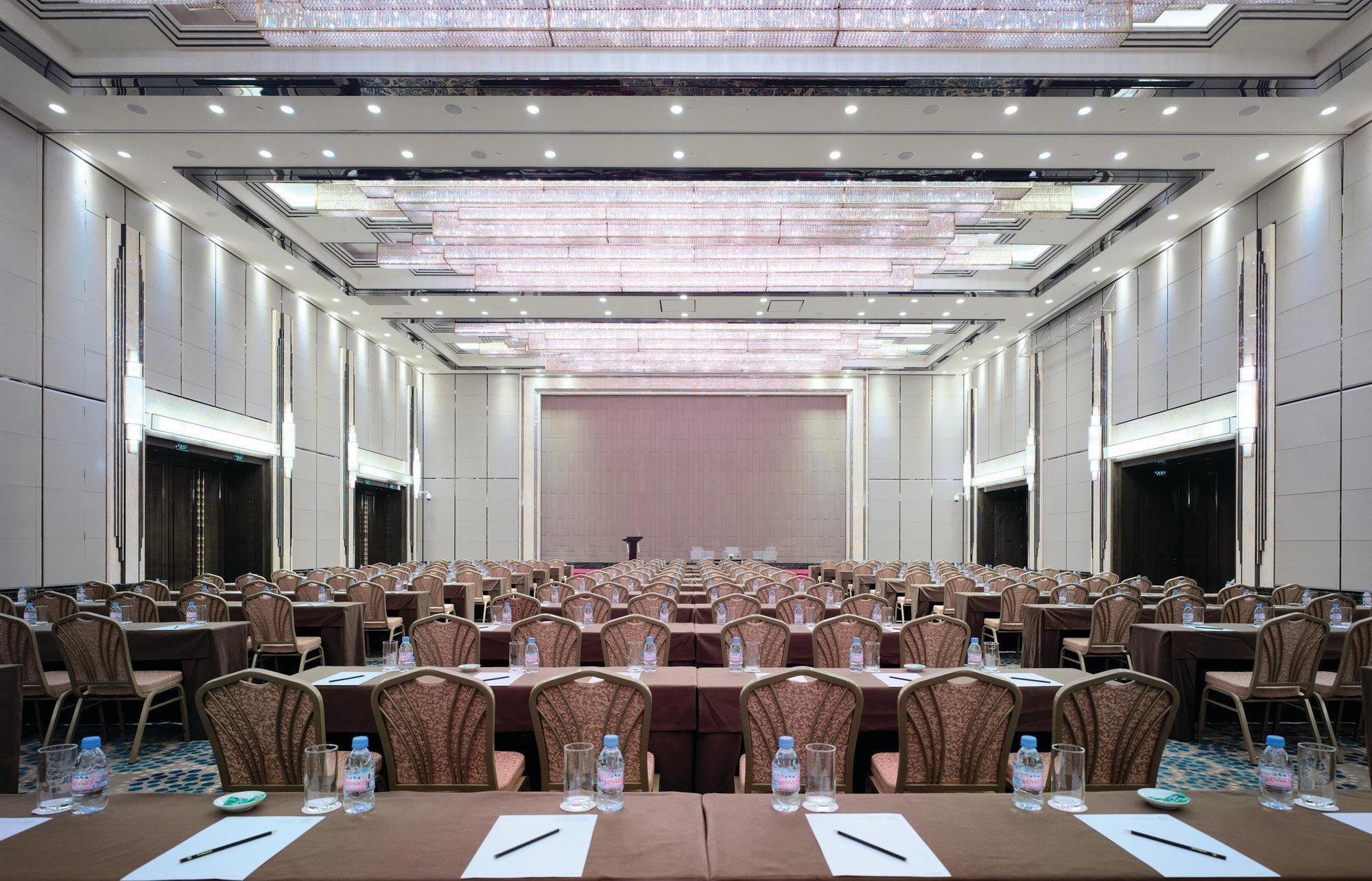 The Qube Hotel Shanghai Xinqiao Exterior foto